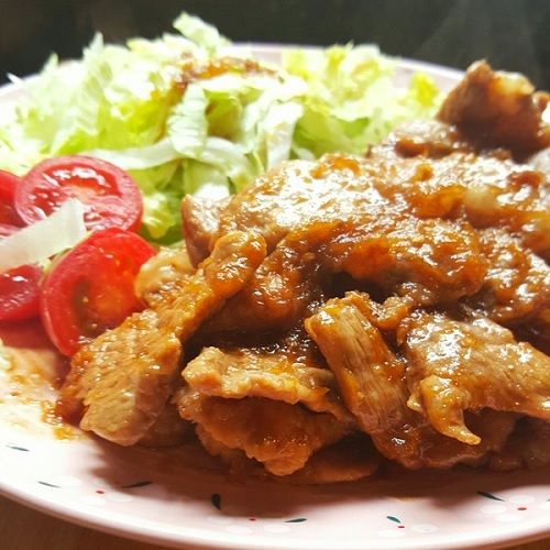 Thịt lợn nướng gừng