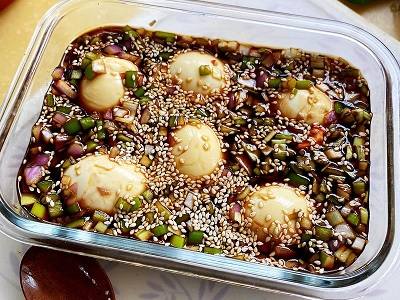 trứng ngâm tương kiểu hàn quốc