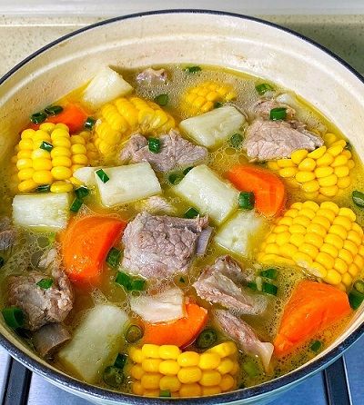 cách nấu canh khoai sọ nấu sườn heo